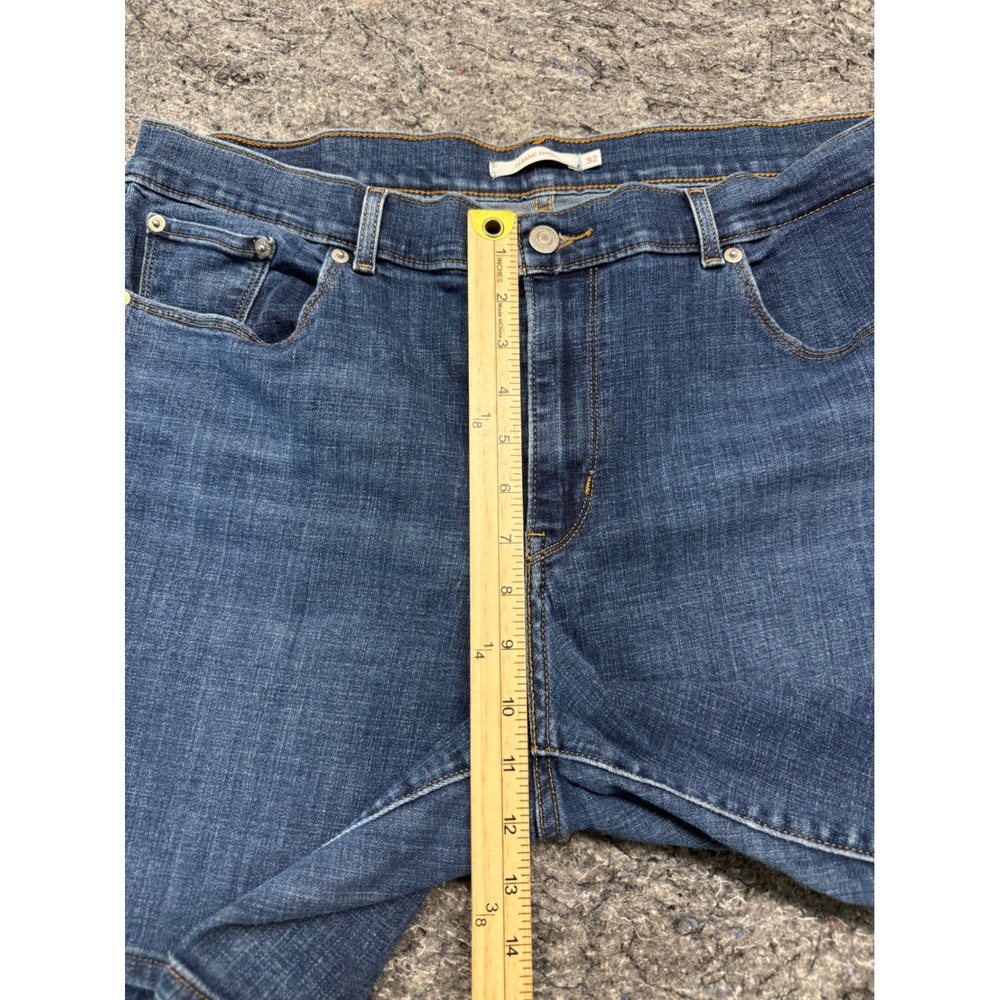 Levis Classic Short Womens 32 Blue Denim Medium Wash Stretch Jean Shorts 29694 - Picture 5 of 10